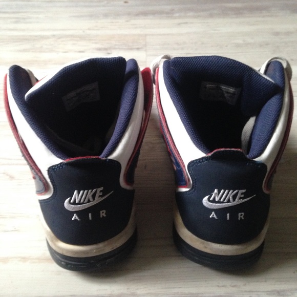 *RARE* Retro Nike Air Flight Falcon Olympic-Themed - Picture 3 of 3